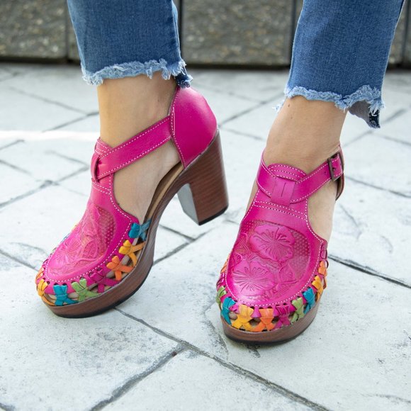 Handmade Ethnic Mexican shoes - Picture 1 of 10